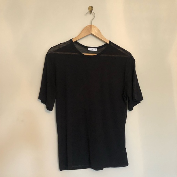 Aritzia TNA Black T-Shirt S - Picture 2 of 4